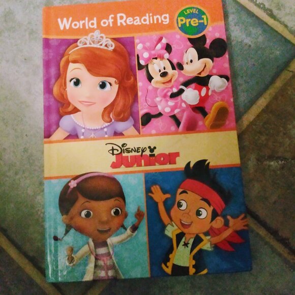 Disney Junior Hardcover Easy Reader Pre-1 4 stories learn to read book - Picture 1 of 9